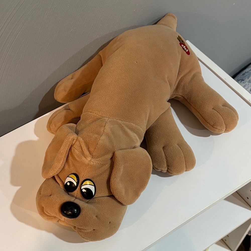 Pound puppy plush 18 inch